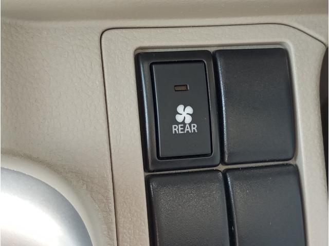 ＮＶ１００クリッパーリオ チェアキャブ　車検２年付　車いすスロープ　福祉装置点検済　車いす１名＋３名乗車　通常４名乗車　リモコン式電動ウィンチ　キーレス　スマートキー　社外ナビ　バックカメラ　　全国対応１年保証付き　修復歴無し（37枚目）