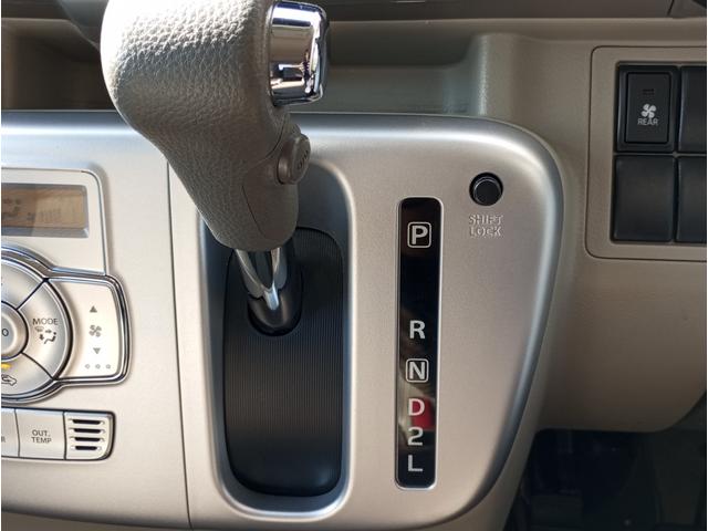 ＮＶ１００クリッパーリオ チェアキャブ　車検２年付　車いすスロープ　福祉装置点検済　車いす１名＋３名乗車　通常４名乗車　リモコン式電動ウィンチ　キーレス　スマートキー　社外ナビ　バックカメラ　　全国対応１年保証付き　修復歴無し（41枚目）