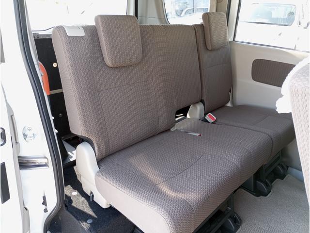 ＮＶ１００クリッパーリオ チェアキャブ　車検２年付　車いすスロープ　福祉装置点検済　車いす１名＋３名乗車　通常４名乗車　リモコン式電動ウィンチ　キーレス　スマートキー　社外ナビ　バックカメラ　　全国対応１年保証付き　修復歴無し（56枚目）