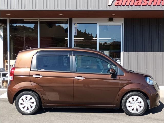 ポルテ X サイドアクセス車 専用車いす仕様 車検2年付 ウェルキャブ 福祉装置点検済 リモコン式 脱着式 3名乗車 キーレス スマートキー バックカメラ 純正ナビ 左側電動スライドドア 全国対応1年保証付き 修復歴無し(4枚目)