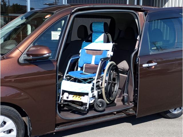 ポルテ X サイドアクセス車 専用車いす仕様 車検2年付 ウェルキャブ 福祉装置点検済 リモコン式 脱着式 3名乗車 キーレス スマートキー バックカメラ 純正ナビ 左側電動スライドドア 全国対応1年保証付き 修復歴無し(13枚目)