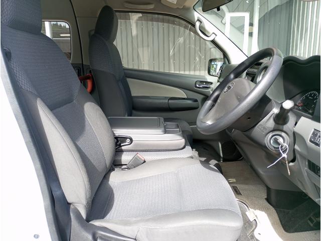 ＮＶ３５０キャラバンバン チェアキャブＭタイプ　車検２年付　福祉装置点検済　車いす２名＋８名乗車　スライドドア連動ステップ　バックカメラ　キーレス　全国対応１年保証付き（39枚目）