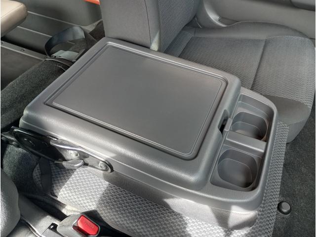 ＮＶ３５０キャラバンバン チェアキャブＭタイプ　車検２年付　福祉装置点検済　車いす２名＋８名乗車　スライドドア連動ステップ　バックカメラ　キーレス　全国対応１年保証付き（44枚目）