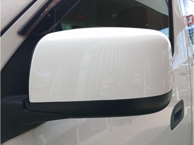 ＮＶ３５０キャラバンバン チェアキャブＭタイプ　車検２年付　福祉装置点検済　車いす２名＋８名乗車　スライドドア連動ステップ　バックカメラ　キーレス　全国対応１年保証付き（64枚目）