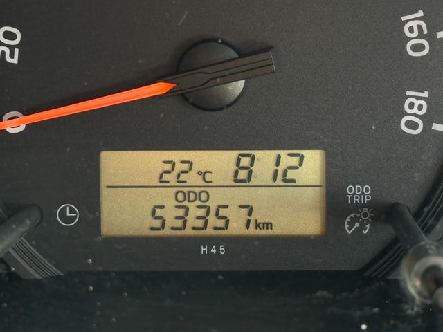 ハイエースバン ウェルキャブ　車いす仕様車　Ｆタイプ　車検２年付　ディーゼル　４ＷＤ　車いすリフト　福祉装置点検済　車いす２名＋８名乗車　スライドドア連動ステップ　キーレス　純正オーディオ　全国対応１年保証付き　修復歴無し（40枚目）