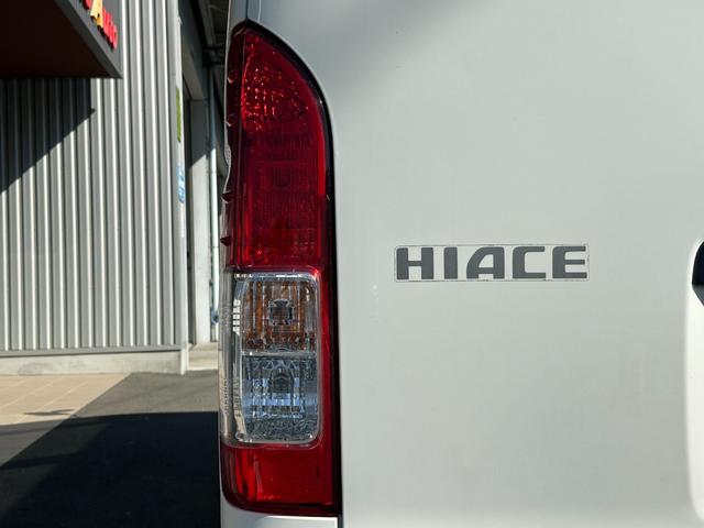 ハイエースバン ウェルキャブ　車いす仕様車　Ｆタイプ　車検２年付　ディーゼル　４ＷＤ　車いすリフト　福祉装置点検済　車いす２名＋８名乗車　スライドドア連動ステップ　キーレス　純正オーディオ　全国対応１年保証付き　修復歴無し（61枚目）