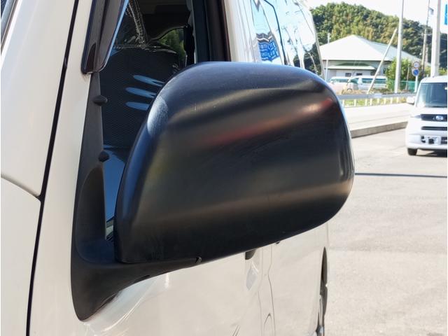 ハイエースバン 車いす仕様車　Ｂタイプ　車検２年付　車いすリフト　福祉装置点検済　ディーゼル車　車いす２名と８名乗車　福祉車両リフト　キーレス　電動格納ミラー　スライドドア連動ステップ　全国対応１年保証付き　修復歴無し（51枚目）