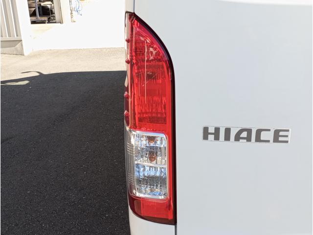 ハイエースバン 車いす仕様車　Ｂタイプ　車検２年付　車いすリフト　福祉装置点検済　ディーゼル車　車いす２名と８名乗車　福祉車両リフト　キーレス　電動格納ミラー　スライドドア連動ステップ　全国対応１年保証付き　修復歴無し（54枚目）