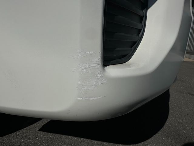 ハイエースバン 車いす仕様車　Ｂタイプ　車検２年付　車いすリフト　福祉装置点検済　ディーゼル車　車いす２名と８名乗車　福祉車両リフト　キーレス　電動格納ミラー　スライドドア連動ステップ　全国対応１年保証付き　修復歴無し（63枚目）