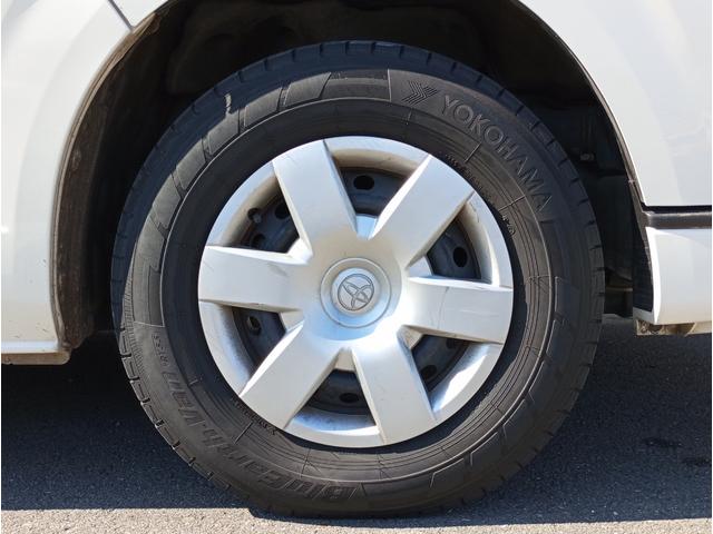 レジアスエースバン 車いす仕様車　ウェルキャブＢタイプ　車検２年付　福祉装置点検済　車いす２名＋８名乗車　純正ナビ　バックカメラ　トヨタセーフティセンス　パワースライドドア　スライドドア連動ステップ　可倒式手すり　全国対応１年保証付き　修復歴無し（55枚目）