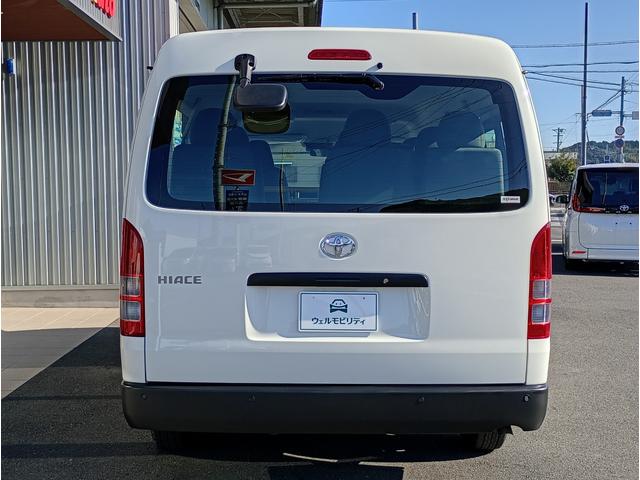 ハイエースワゴン ＤＸ　ウェルキャブ車ウェルジョイン　車検令和１０年１１月　登録済未使用車　送迎者　トヨタセーフティセンス　電動格納ミラー　全国対応１年保証付き　修復歴無し（6枚目）