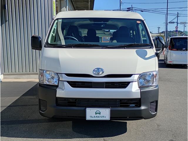 ハイエースワゴン ＤＸ　ウェルキャブ車ウェルジョイン　車検令和１０年１１月　登録済未使用車　送迎者　トヨタセーフティセンス　電動格納ミラー　全国対応１年保証付き　修復歴無し（10枚目）