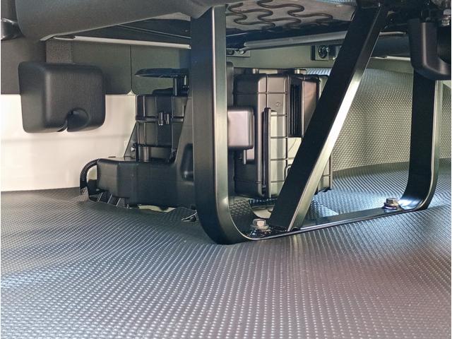 ハイエースワゴン ＤＸ　ウェルキャブ車ウェルジョイン　車検令和１０年１１月　登録済未使用車　送迎者　トヨタセーフティセンス　電動格納ミラー　全国対応１年保証付き　修復歴無し（48枚目）