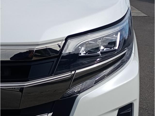 �����ԗ��݂̂Q�O�O��ȏ�W���I�É�����ǎ��ȕ����ԗ���S���ɁB�����ԗ��E�F�����r���e�B