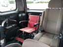 チェアキャブスロープタイプ　車いす２名仕様　車検２年付　車いすスロープ　福祉装置点検済　リモコン式電動ウインチ　後退防止装置　車いす２名＋４名乗車　リヤクーラー　スライドドア連動ステップ　　全国１年保証付き　修復歴無（22枚目）