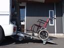 チェアキャブ　車検２年付　車いすスロープ　福祉装置点検済　車いす１名＋３名乗車　通常４名乗車　リモコン式電動ウィンチ　キーレス　スマートキー　社外ナビ　バックカメラ　　全国対応１年保証付き　修復歴無し（16枚目）
