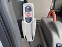 チェアキャブＭタイプ　車検２年付　福祉装置点検済　車いす２名＋８名乗車　スライドドア連動ステップ　バックカメラ　キーレス　全国対応１年保証付き（18枚目）