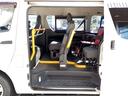 ウェルキャブ　車いす仕様車　Ｆタイプ　車検２年付　ディーゼル　４ＷＤ　車いすリフト　福祉装置点検済　車いす２名＋８名乗車　スライドドア連動ステップ　キーレス　純正オーディオ　全国対応１年保証付き　修復歴無し（27枚目）