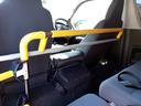 車いす仕様車　ウェルキャブＢタイプ　車検２年付　福祉装置点検済　車いす２名＋８名乗車　純正ナビ　バックカメラ　トヨタセーフティセンス　パワースライドドア　スライドドア連動ステップ　可倒式手すり　全国対応１年保証付き　修復歴無し（39枚目）