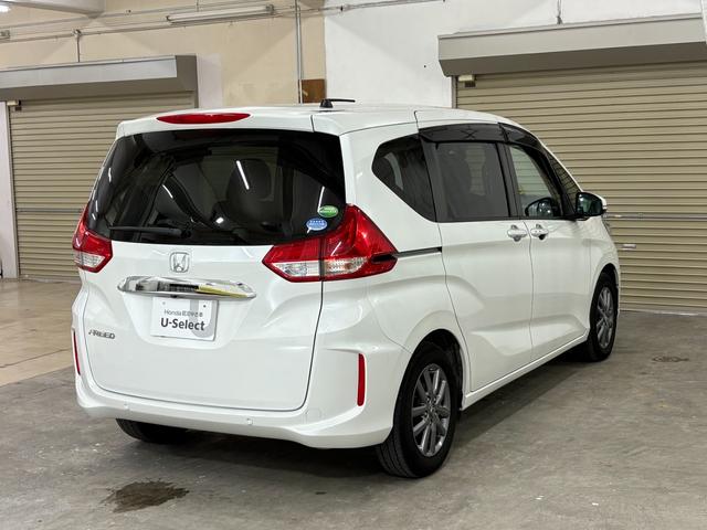 フリード Ｇ・ホンダセンシング　社外ナビフルセグＢカメラＥＴＣＬＥＤＡＷ　Ｆセグ　追突被害軽減ブレーキ　ｉストップ　Ｗエアバッグ　パワーウィンドウ　アクティブクルーズコントロール　スマートキ　カラーバックモニター　ＶＳＡ　エアコン（9枚目）