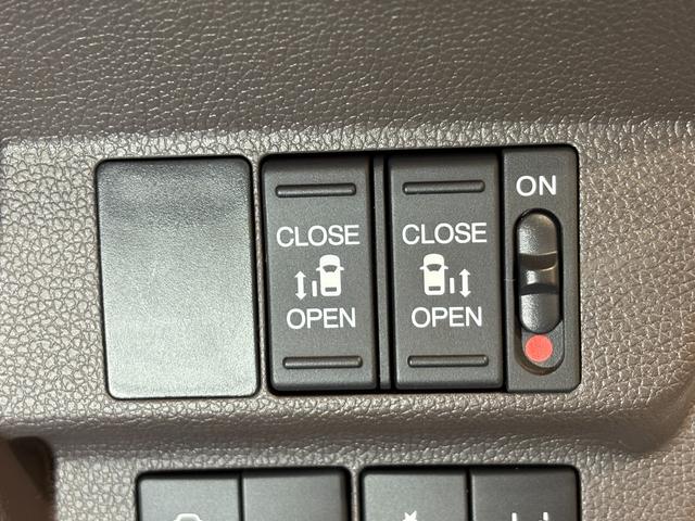 フリード Ｇ・ホンダセンシング　社外ナビフルセグＢカメラＥＴＣＬＥＤＡＷ　Ｆセグ　追突被害軽減ブレーキ　ｉストップ　Ｗエアバッグ　パワーウィンドウ　アクティブクルーズコントロール　スマートキ　カラーバックモニター　ＶＳＡ　エアコン（21枚目）