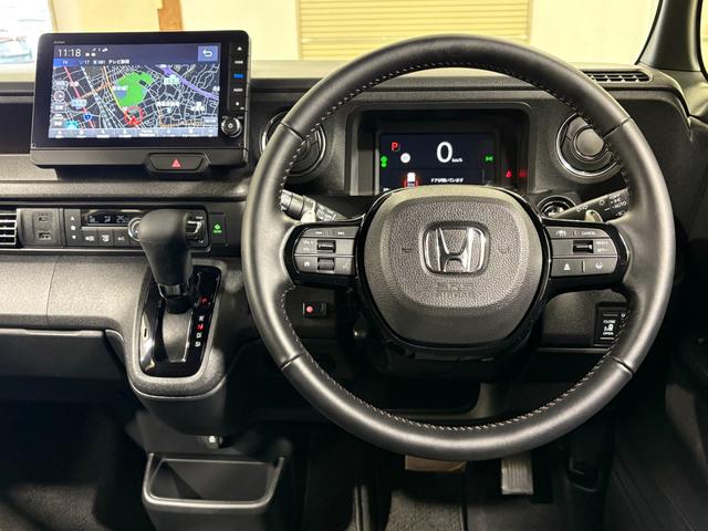 Ｎ－ＢＯＸカスタム ターボ　ナビフルセグＢカメラＥＴＣＬＥＤＡＷ　衝突被害軽減　キーフリー　Ｐセンサー　ＥＳＣ　パワステ　ＤＶＤ再生　両席エアバック　サイドエアバッグ　ターボ車　ＵＳＢ接続　スマキー　パワーウィンドウ　ＡＢＳ（11枚目）