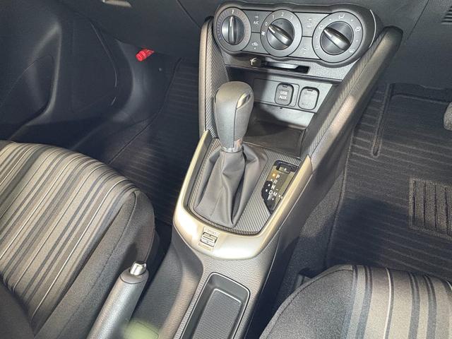 ＭＡＺＤＡ２ １５Ｃ　後付ナビワンセグＢカメラＥＴＣＬＥＤ　スマートシティブレーキサポート　マニュアルエアコン　ＥＴＣ車載器　横滑り防止装置　バックモニター　ＬＥＤヘッドライト　アイドリング　助手席エアバッグ　キーレス（19枚目）