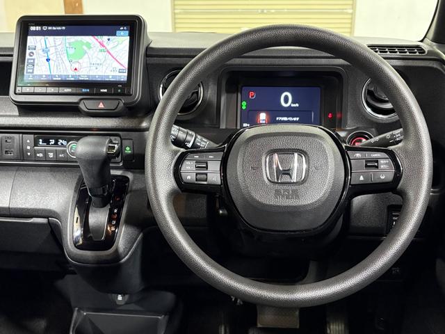 Ｎ－ＢＯＸカスタム ベースグレード　ナビフルセグＢカメラＬＥＤＡＷ　Ｗ電動ドア　ＵＳＢ接続　ＣＭＢＳ　オートエアコン　スマートキ　クルコン　バックカメラ　フルセグＴＶ　パワーステアリング　エアバッグ　ＥＳＣ　パワーウインドウ　フリーキー（12枚目）