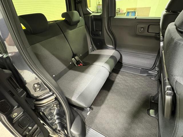 Ｎ－ＢＯＸカスタム ベースグレード　ナビフルセグＢカメラＬＥＤＡＷ　Ｗ電動ドア　ＵＳＢ接続　ＣＭＢＳ　オートエアコン　スマートキ　クルコン　バックカメラ　フルセグＴＶ　パワーステアリング　エアバッグ　ＥＳＣ　パワーウインドウ　フリーキー（26枚目）