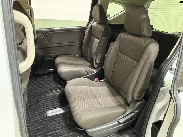 フリード G ナビフルセグBカメラETCLED Aクルーズ 3列シート LEDヘッドライト パワーウインドウ 地デジ Rカメラ VSA USB ドライブレコーダー エアコン エアバッグ スマートキー ECONモード(32枚目)