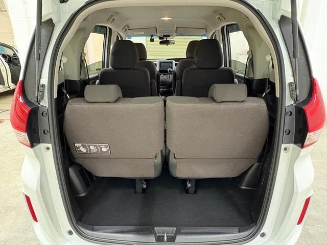 フリード G ナビフルセグBカメラETCLED Aクルーズ 3列シート LEDヘッドライト パワーウインドウ 地デジ Rカメラ VSA USB ドライブレコーダー エアコン エアバッグ スマートキー ECONモード(33枚目)