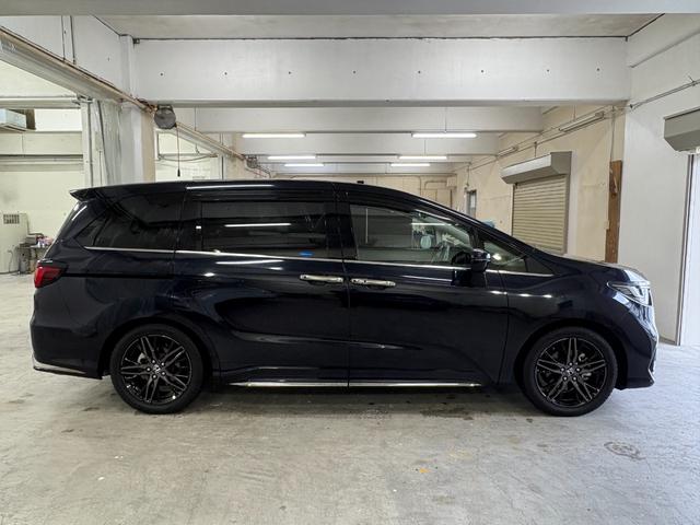 オデッセイハイブリッド ｅ：ＨＥＶアブソルート・ＥＸ　ナビフルセグマルチビューカメラＥＴＣＬＥＤＡＷスタッドレス　電動Ｒゲート　ＬＥＤライト　シ－トヒ－タ－　両側ＰＳＤ　パワ－シ－ト　クルーズコントロール　ＤＶＤ再生機能　ナビ＆ＴＶ　キーレス　ドラレコ（7枚目）