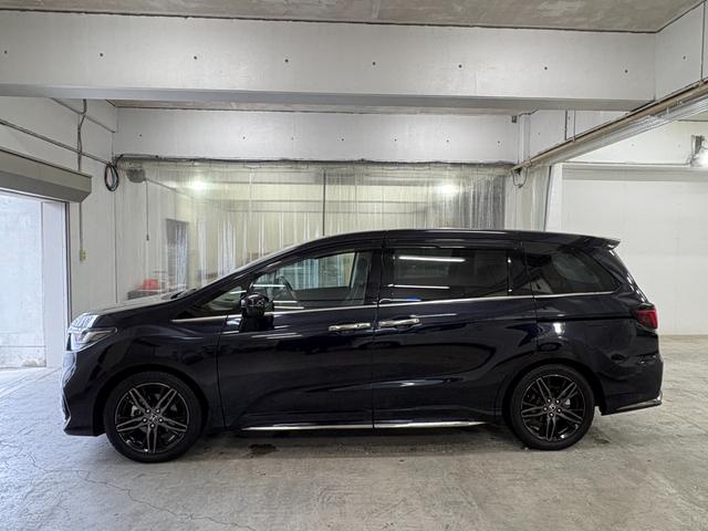 オデッセイハイブリッド ｅ：ＨＥＶアブソルート・ＥＸ　ナビフルセグマルチビューカメラＥＴＣＬＥＤＡＷスタッドレス　電動Ｒゲート　ＬＥＤライト　シ－トヒ－タ－　両側ＰＳＤ　パワ－シ－ト　クルーズコントロール　ＤＶＤ再生機能　ナビ＆ＴＶ　キーレス　ドラレコ（8枚目）