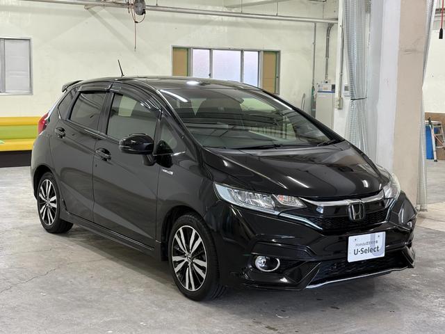 フィットハイブリッド Ｓホンダセンシング　ナビフルセグＢカメラＥＴＣＬＥＤＡＷ　スマ－トキ－　ナビＴＶ　アクティブクルーズコントロール　パワーウインドウ　ドライブレコーダ　サイドエアバック　ＤＶＤ再生　パワーステアリング　ＬＥＤヘッドランプ（6枚目）