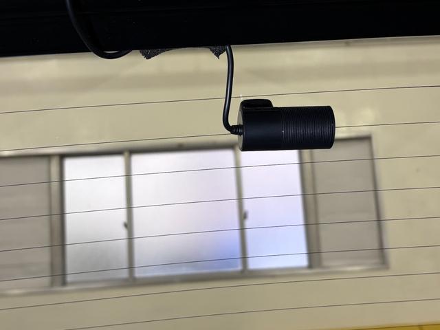 フィットハイブリッド Ｓホンダセンシング　ナビフルセグＢカメラＥＴＣＬＥＤＡＷ　スマ－トキ－　ナビＴＶ　アクティブクルーズコントロール　パワーウインドウ　ドライブレコーダ　サイドエアバック　ＤＶＤ再生　パワーステアリング　ＬＥＤヘッドランプ（25枚目）