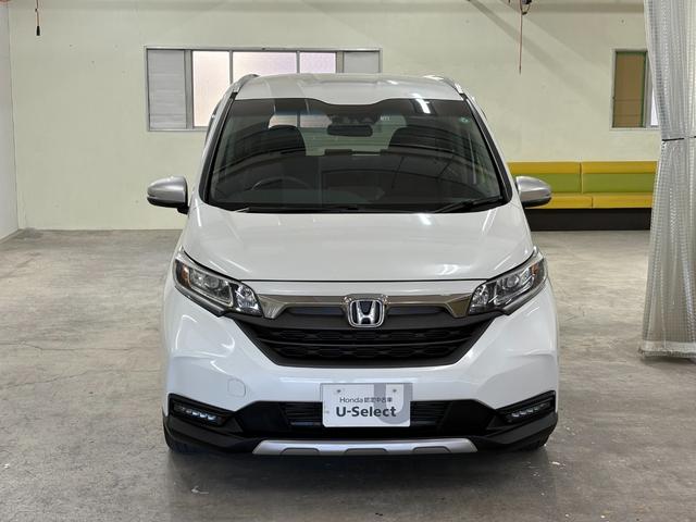 フリード＋ クロスター　ナビフルセグＢカメラＥＴＣＬＥＤＡＷ　両側パワースライドドア　サイドカーテンエアバック　ＬＥＤライト　リヤカメラ　地デジフルセグ　前席シートヒーター　ＶＳＡ　ドライブレコーダー　ＵＳＢ接続　クルコン（5枚目）