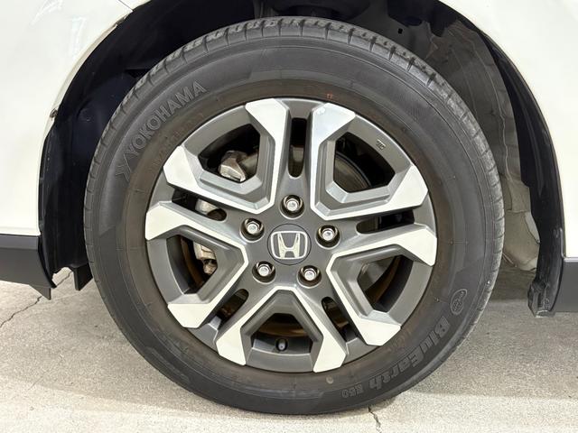 フリード＋ クロスター　ナビフルセグＢカメラＥＴＣＬＥＤＡＷ　両側パワースライドドア　サイドカーテンエアバック　ＬＥＤライト　リヤカメラ　地デジフルセグ　前席シートヒーター　ＶＳＡ　ドライブレコーダー　ＵＳＢ接続　クルコン（11枚目）