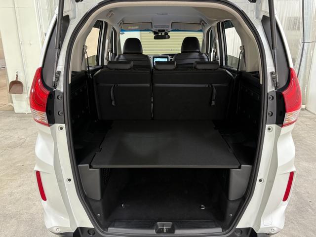 フリード＋ クロスター　ナビフルセグＢカメラＥＴＣＬＥＤＡＷ　両側パワースライドドア　サイドカーテンエアバック　ＬＥＤライト　リヤカメラ　地デジフルセグ　前席シートヒーター　ＶＳＡ　ドライブレコーダー　ＵＳＢ接続　クルコン（33枚目）