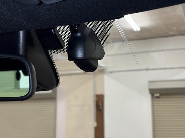 N-ONE プレミアム ナビフルセグBカメラETCLEDAW USBポート 衝突軽減 DVD再生 ESC コーナーセンサー シ-トヒ-タ- バックカメラ カーテンエアバック ナビTV スマートキー AAC ABS キーレス(24枚目)