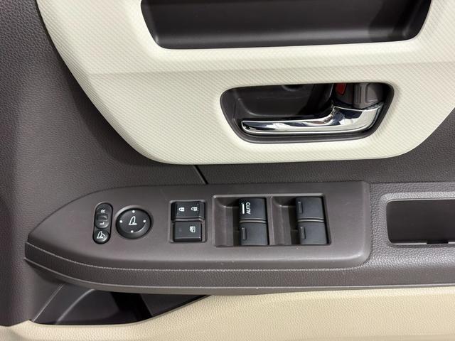 N-BOX G・Lターボホンダセンシング ナビフルセグBカメラETCLED アイドルストップ バックビューモニター ターボエンジン サイドカーテンエアバック 地デジ スマートキー USB接続 クルーズコントロール DVD再生 AAC ナビTV(26枚目)