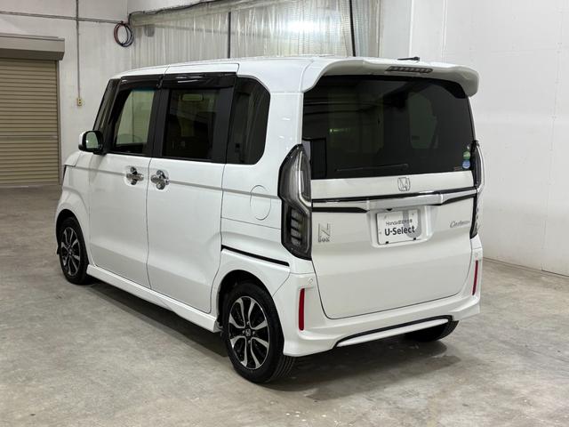 N-BOXカスタム G・Lホンダセンシング ナビBカメラETCLEDAW 助手席エアバッグ キーレス シートH アイドリングST スマ-トキ- リアカメラ 前車追従機能 サイドエアバッグ LEDヘッドライト USB パワーステアリング VSA(2枚目)