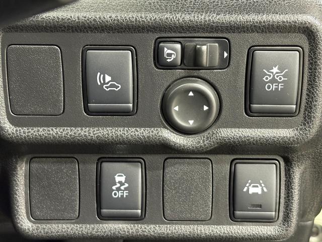 ノート ｅ－パワーニスモ　ナビフルセグアラウンドビューモニターＥＴＣＬＥＤＡＷ　ＬＥＤランプ　地デジ　横滑り防止機能　クルコン　ＤＶＤ　フルオートエアコン　スマートキープッシュスタート　Ｗエアバッグ　キーフリー　ドラレコ（21枚目）