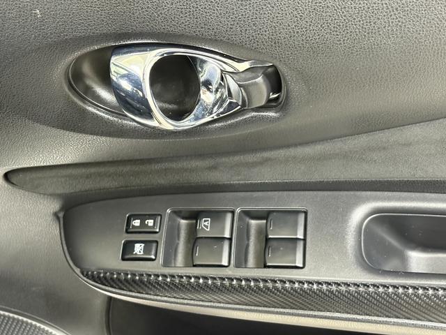 ノート ｅ－パワーニスモ　ナビフルセグアラウンドビューモニターＥＴＣＬＥＤＡＷ　ＬＥＤランプ　地デジ　横滑り防止機能　クルコン　ＤＶＤ　フルオートエアコン　スマートキープッシュスタート　Ｗエアバッグ　キーフリー　ドラレコ（26枚目）