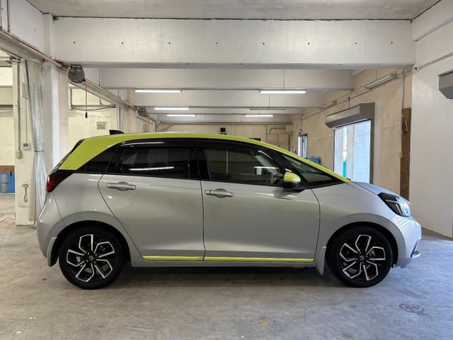 フィット ネス　ナビフルセグＢカメラＬＥＤＡＷ　衝突軽減装置　アイドリングストップ　キーレス　ＶＳＡ　ＬＥＤヘッド　ＤＶＤ再生　ドラレコ　バックカメラ　カーテンエアバック　オートクルーズコントロール　地デジフルセグ（7枚目）