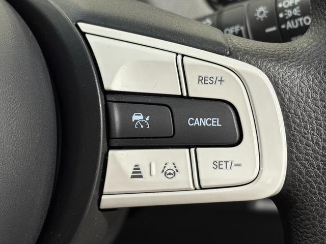 フィット ネス　ナビフルセグＢカメラＬＥＤＡＷ　衝突軽減装置　アイドリングストップ　キーレス　ＶＳＡ　ＬＥＤヘッド　ＤＶＤ再生　ドラレコ　バックカメラ　カーテンエアバック　オートクルーズコントロール　地デジフルセグ（23枚目）