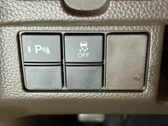 Ｎ－ＢＯＸ Ｌ　ナビフルセグＢカメラＬＥＤ　衝突回避支援ブレーキ　Ｉ－ＳＴＯＰ　クリソナ　ドラレコ付　ＰＷ　パワステ　Ｓヒーター　スマ－トキ－　地デジＴＶ　ナビ＆ＴＶ　横滑り防止　ＬＥＤライト　エアコン付き　ＤＶＤ（20枚目）