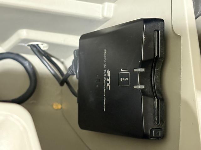 タント G 社外ナビフルセグBカメラETCAW DVD視聴可 バックモニター ETC付き スマートキー&プッシュスタート ナビテレビ パワーウィンド 運転席助手席エアバック ドライブレコーダー フルオートエアコン(20枚目)