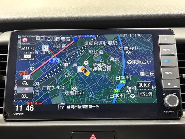 フィット ホーム　ナビフルセグＢカメラＥＴＣＬＥＤ　衝突軽減ブレーキ　リアカメ　ＬＥＤライト　クリアランスソナー　フルセグＴＶ　ドラレコ　エアバッグ　ｉストップ　スマ－トキ－　ＥＴＣ車載器　Ｗエアバック　ＵＳＢポート（4枚目）