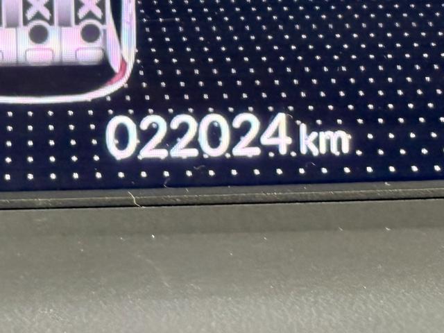 フィット ホーム　ナビフルセグＢカメラＥＴＣＬＥＤ　衝突軽減ブレーキ　リアカメ　ＬＥＤライト　クリアランスソナー　フルセグＴＶ　ドラレコ　エアバッグ　ｉストップ　スマ－トキ－　ＥＴＣ車載器　Ｗエアバック　ＵＳＢポート（14枚目）