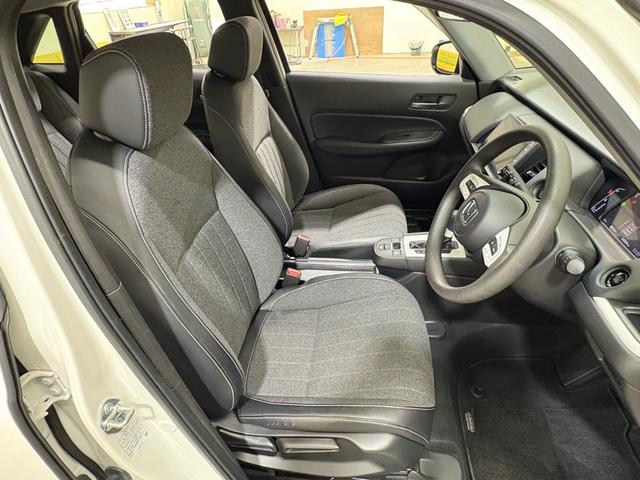 フィット ホーム　ナビフルセグＢカメラＥＴＣＬＥＤ　衝突軽減ブレーキ　リアカメ　ＬＥＤライト　クリアランスソナー　フルセグＴＶ　ドラレコ　エアバッグ　ｉストップ　スマ－トキ－　ＥＴＣ車載器　Ｗエアバック　ＵＳＢポート（28枚目）